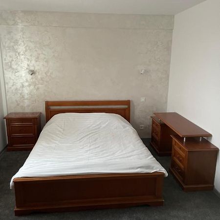 Eroilor Apartament Apartamento Suceava Exterior foto