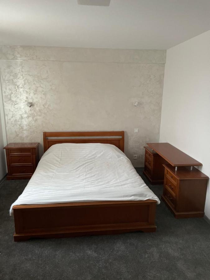 Eroilor Apartament Apartamento Suceava Exterior foto