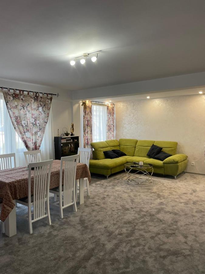 Eroilor Apartament Apartamento Suceava Exterior foto